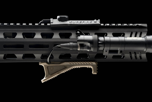 Strike Industries - LINK Cobra Vordergriff - M-LOK / KeyMod - FDE - SI-AR-CMS-CFG-FDE