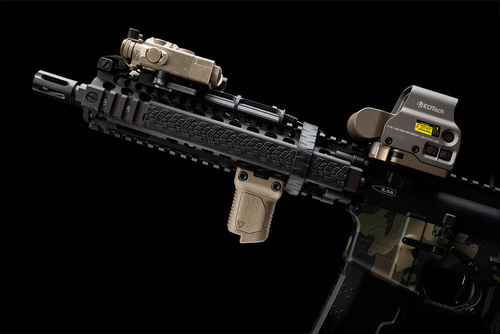 Strike Industries - Picatinny Angled Vertical Grip - Short - FDE - SI-AR-CMAG-RAIL-S-FDE