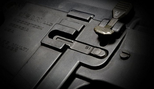 Strike Industries - Strike Magazine Catch - Black - SI-AR-SMC-BK