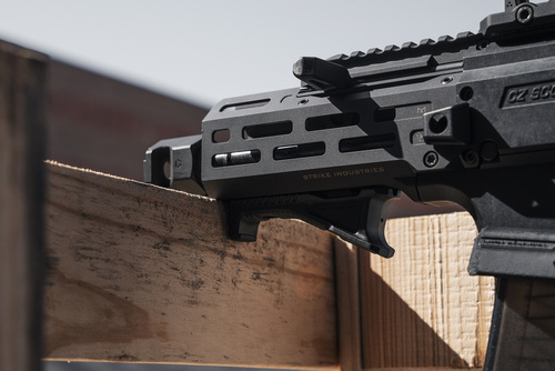 Strike Industries - LINK Cobra Fore Grip - M-LOK / KeyMod - Black - SI-AR-CMS-CFG-BK