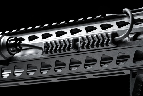 Strike Industries - Ochronne zaślepki SIEGEN Rail Covers do otworów M-LOK - 5 szt. - Czarne - SI-SIEGEN-COVER-BK